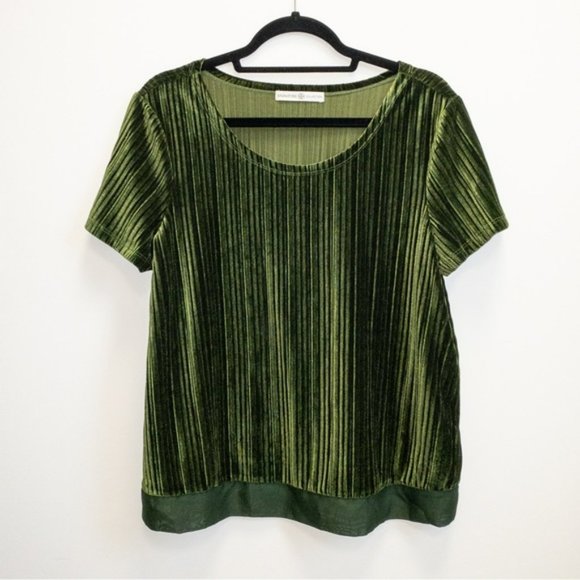 VINTAGE Green Velvet Ribbed Short Sleeve Top - Picture 7 of 7